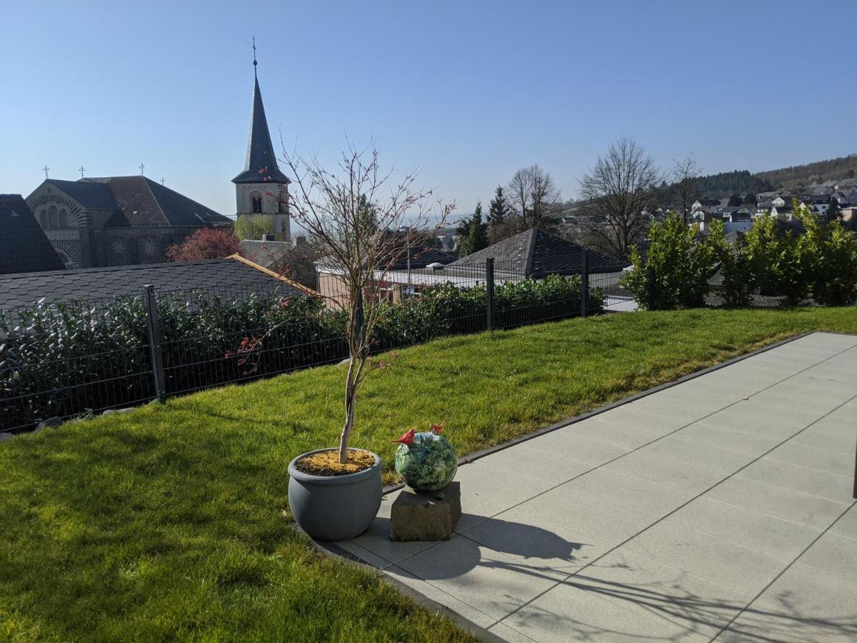 Ferienwohnungen Pellenzblick - Wohnen Auf Zeit - Nickenich Kültér fotó